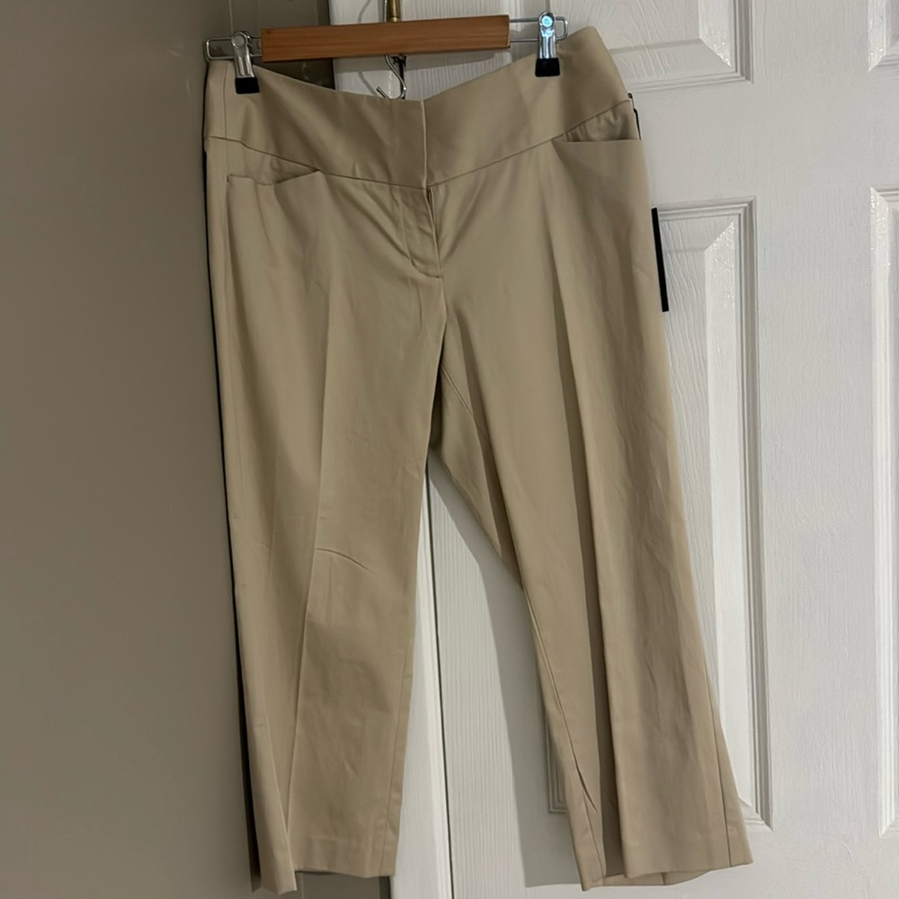 NWT Express size 6 crop khaki editor pant